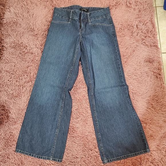 NEW never worn pair of jeans! - Picture 1 of 3